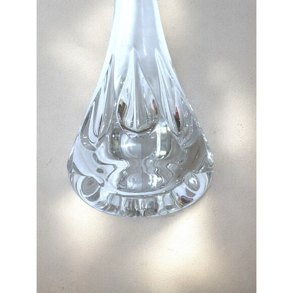 8 Inches Crystal Stem Vase with fluted heavy base and angled mouth - Picture 9 of 9